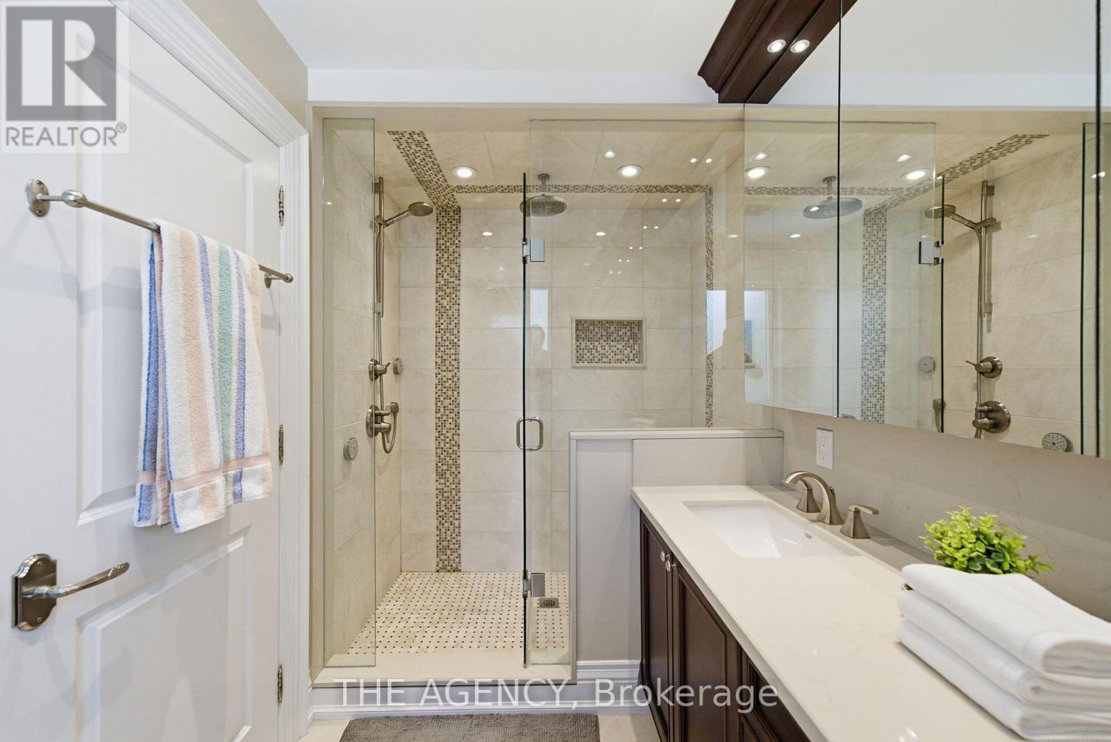 11 NORTHBROOK ROAD - Image 28