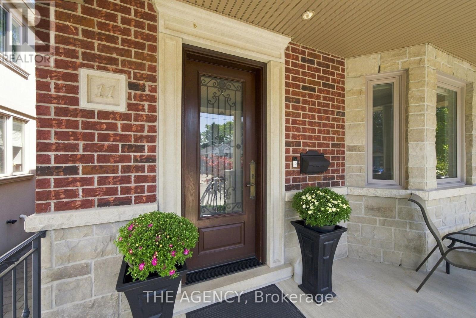 11 NORTHBROOK ROAD - 38
