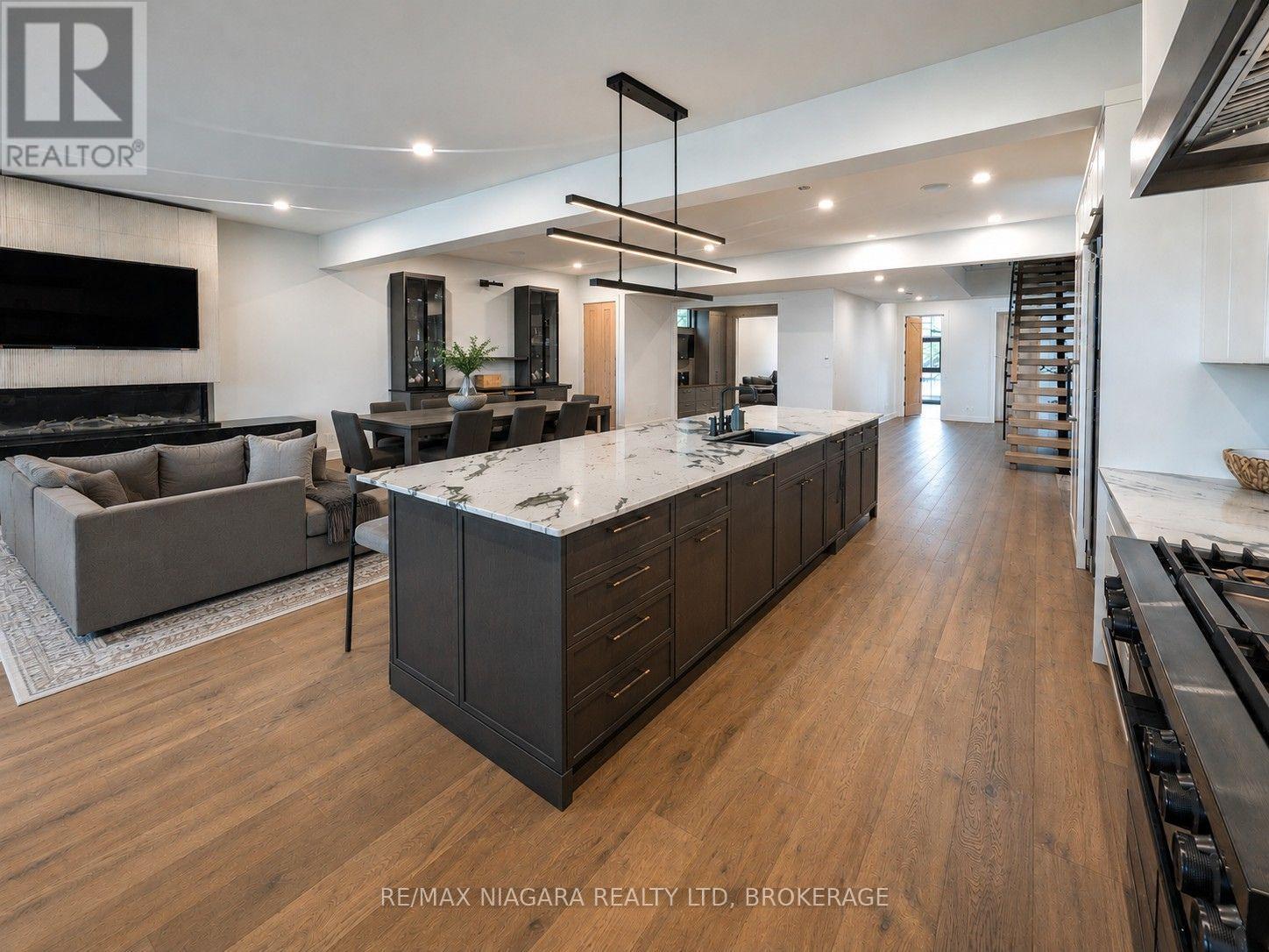 4349 ERIE ROAD - 9