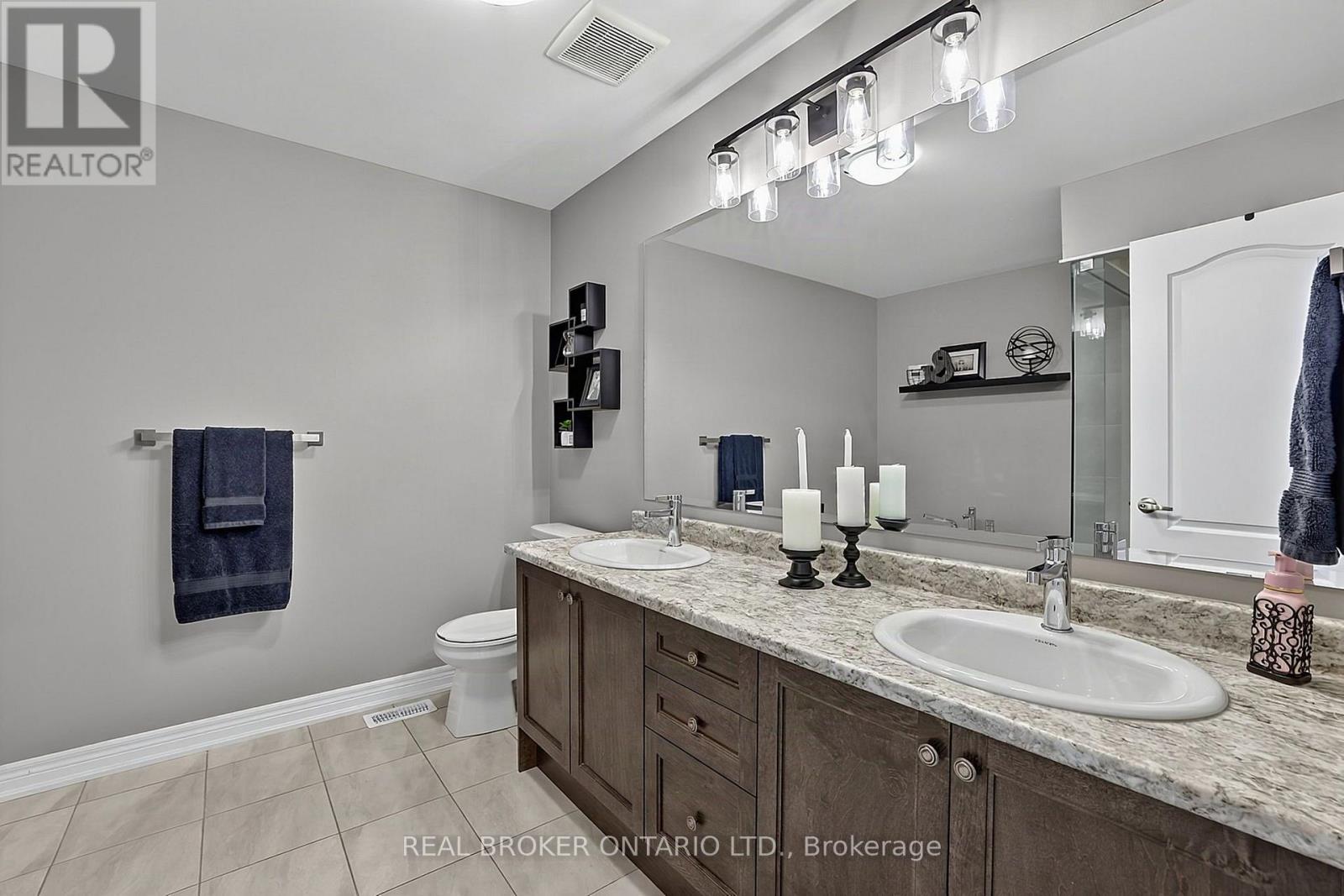 313 SILK TWIST DRIVE - Image 22