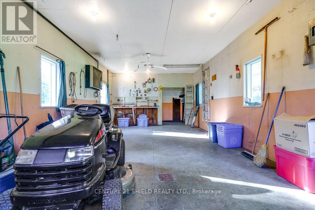17245 COUNTY RD 18 ROAD - Image 27
