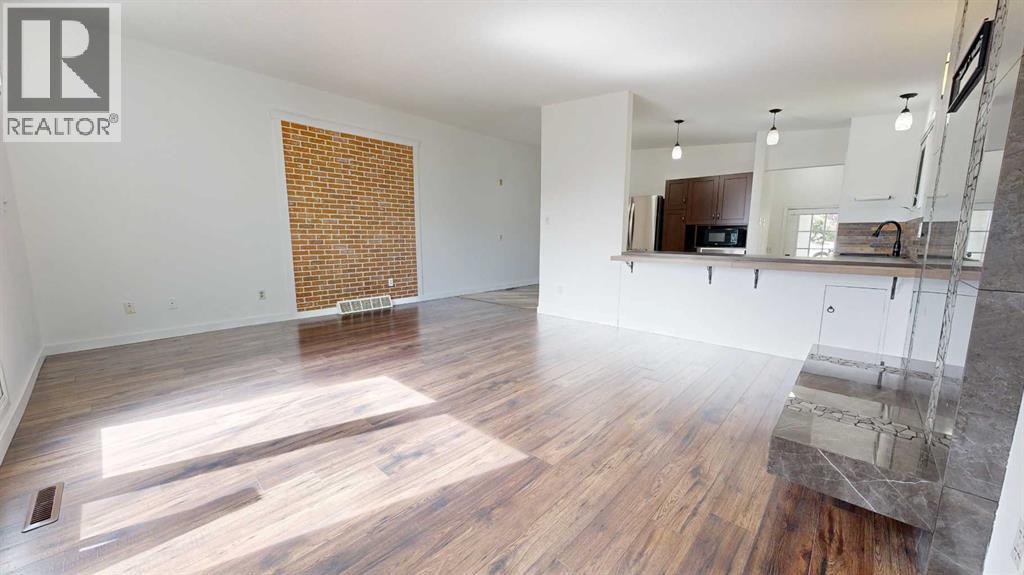 #B 9517 98 Avenue - Image 6