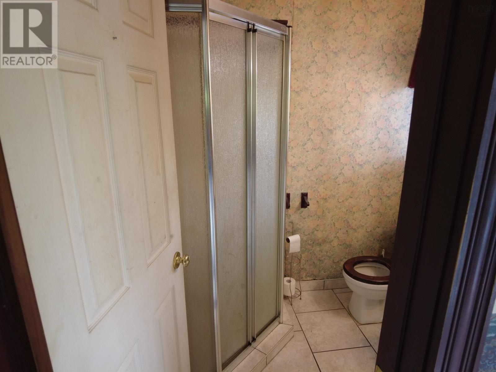Property 25 of 34 of 2901 Wyvern Road