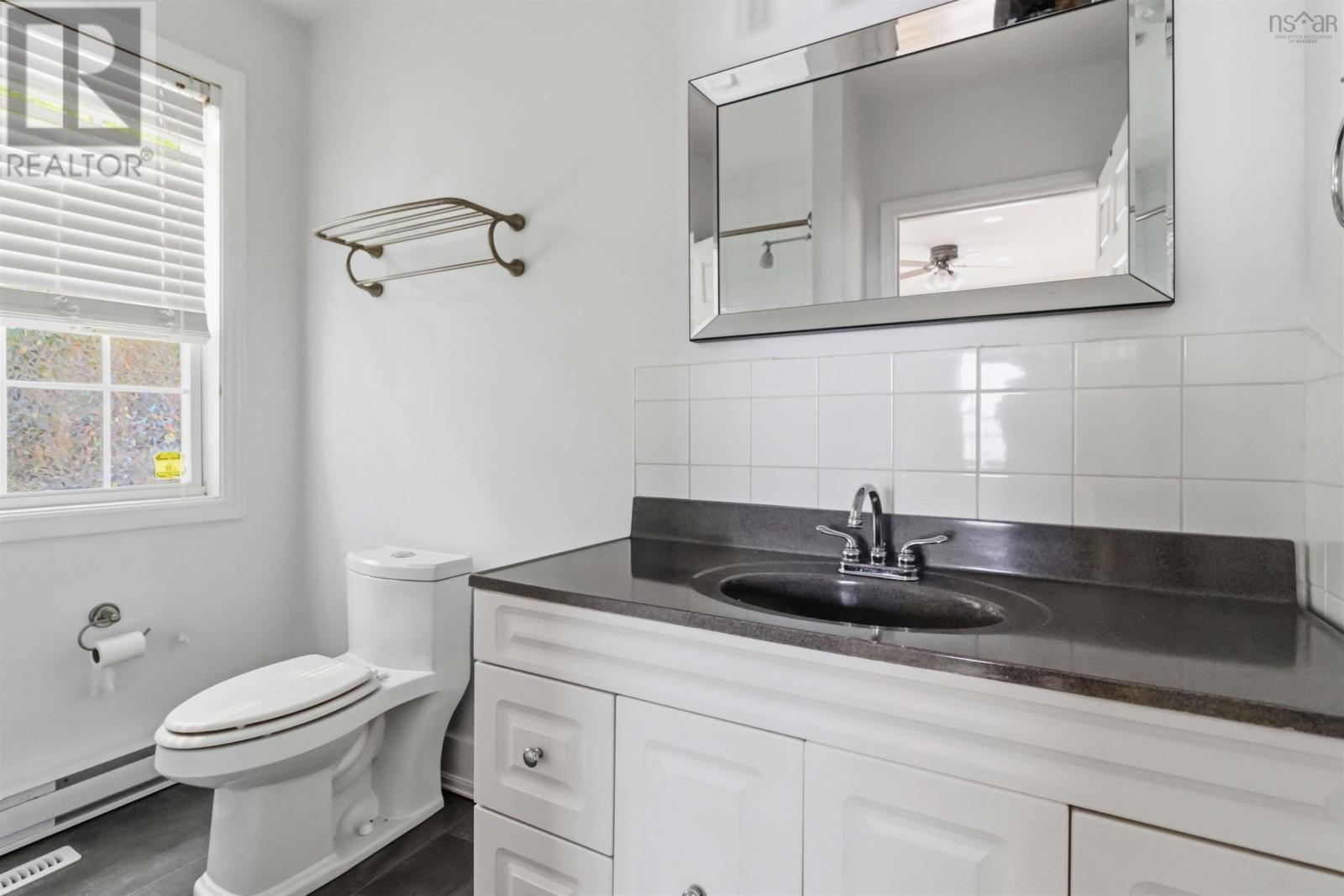 5873 Merkel Street - 11