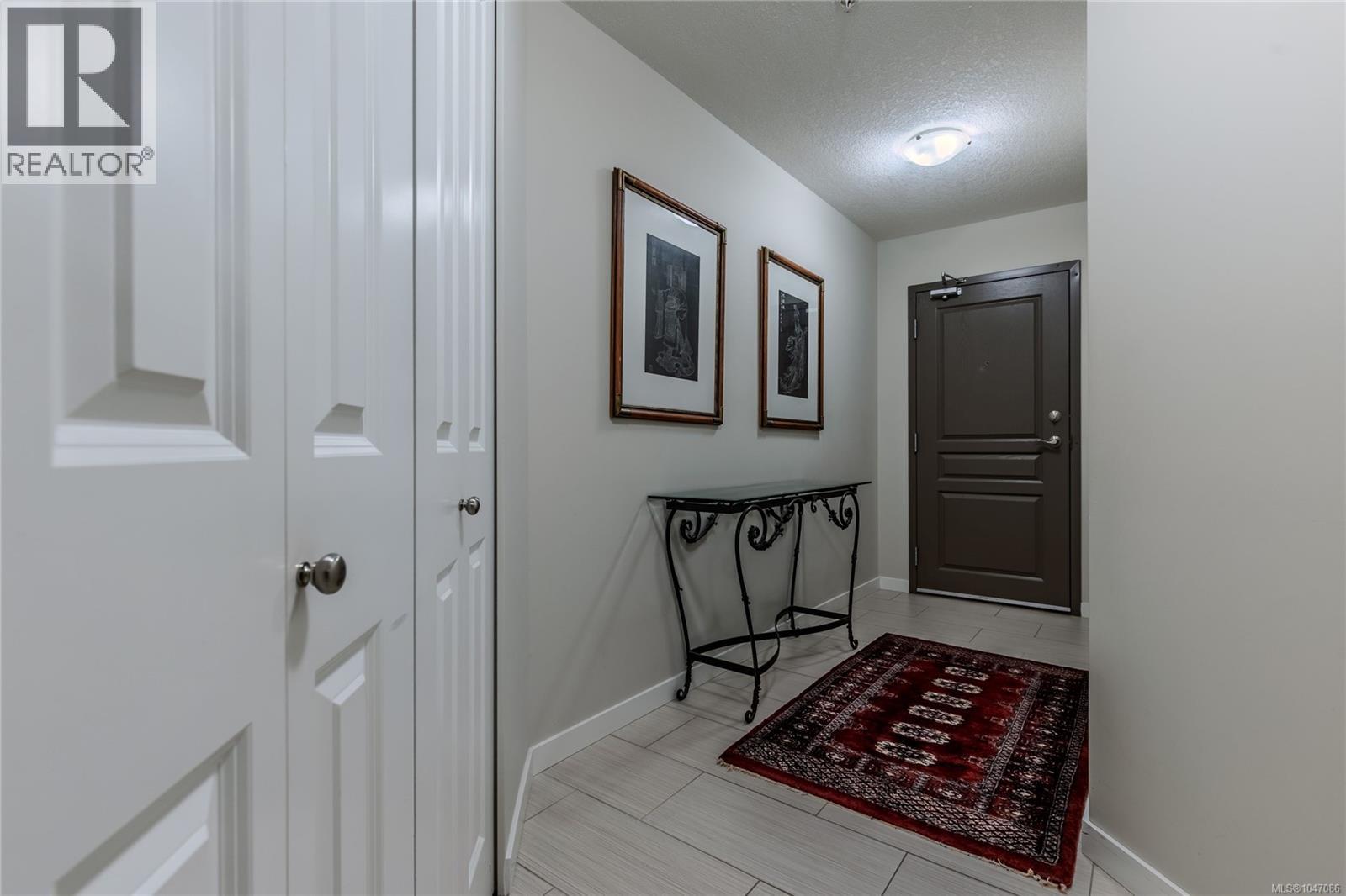 #404 5670 Edgewater Lane - 11
