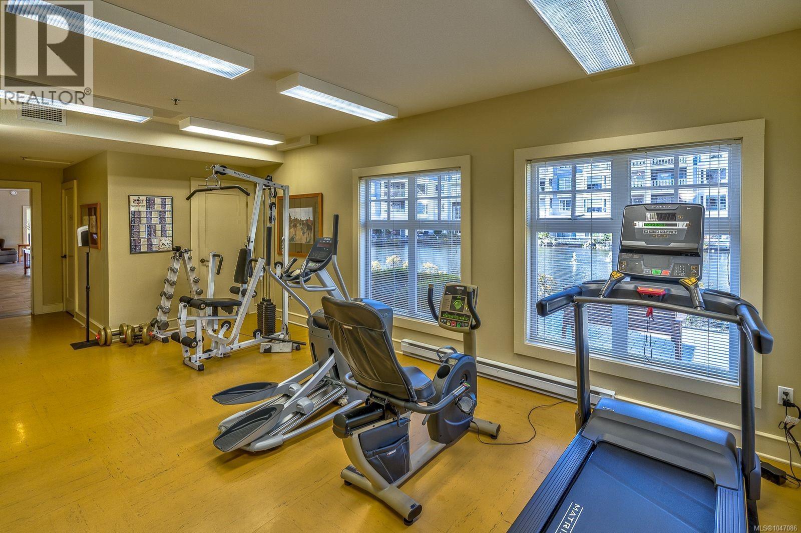 #404 5670 Edgewater Lane - Image 47