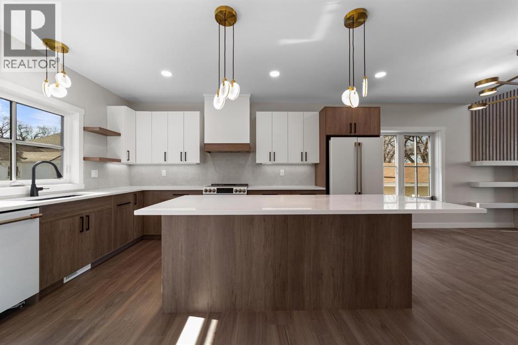 4907 53 Street - Image 6