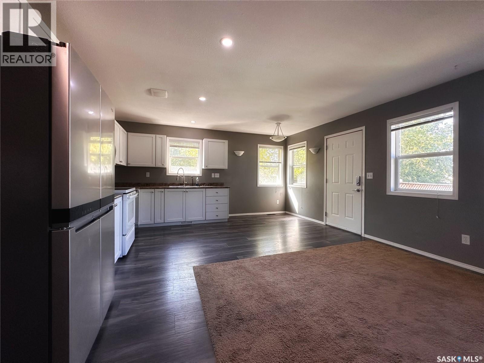 1804 Belfast AVENUE - 6