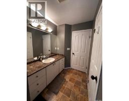 3pc Bathroom - 1804 Belfast Avenue, Saskatoon, SK S7M0L8 Photo 13