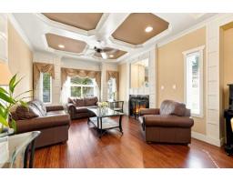 10047 129 Street, Surrey, BC V3T3G6 Photo 6