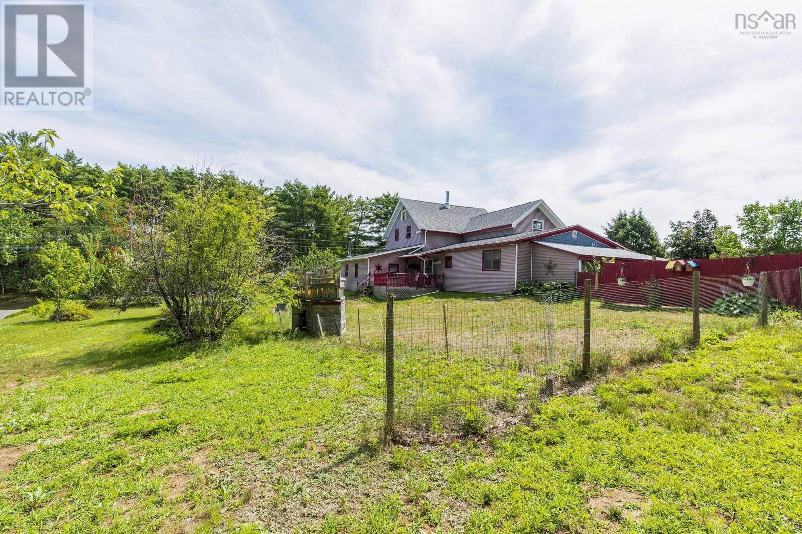 389 Bentley Road - 46