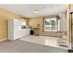 10047 129 Street, Surrey, BC V3T3G6 Photo 25
