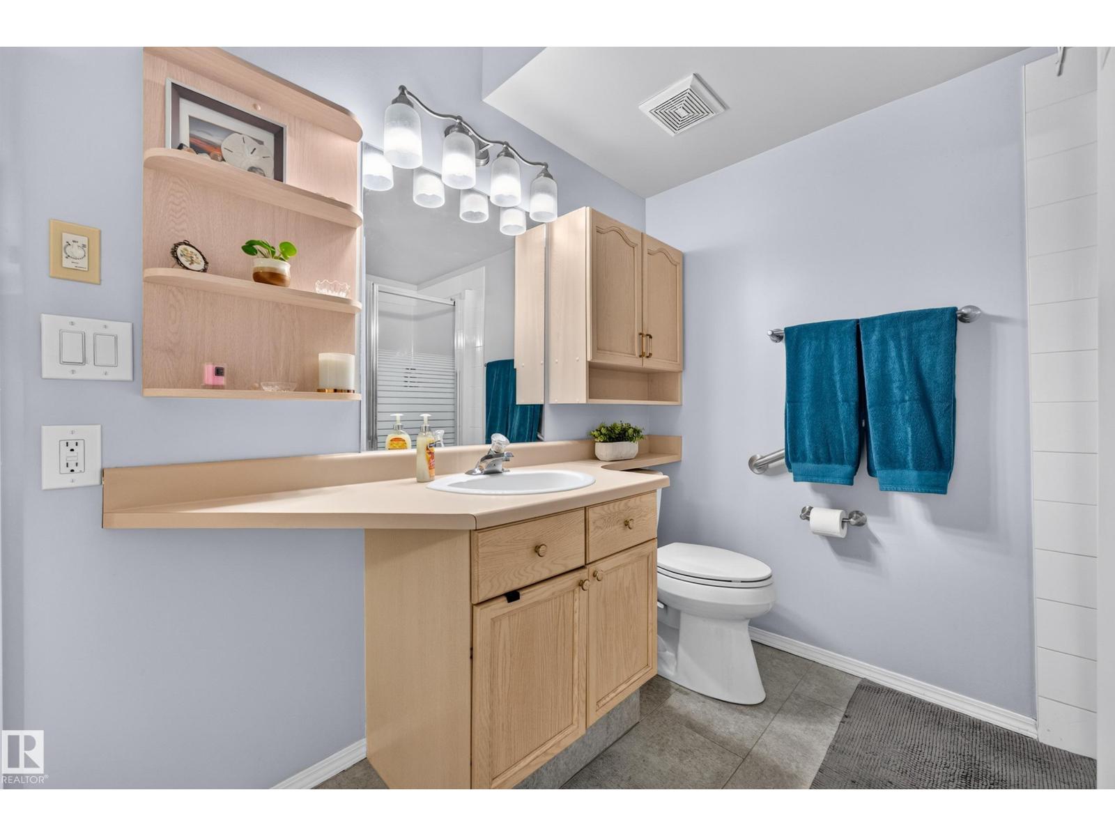 #405 3 PERRON ST - Image 27