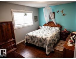 Bedroom 5 - 17824 93 St Nw, Edmonton, AB T5Z2H8 Photo 8