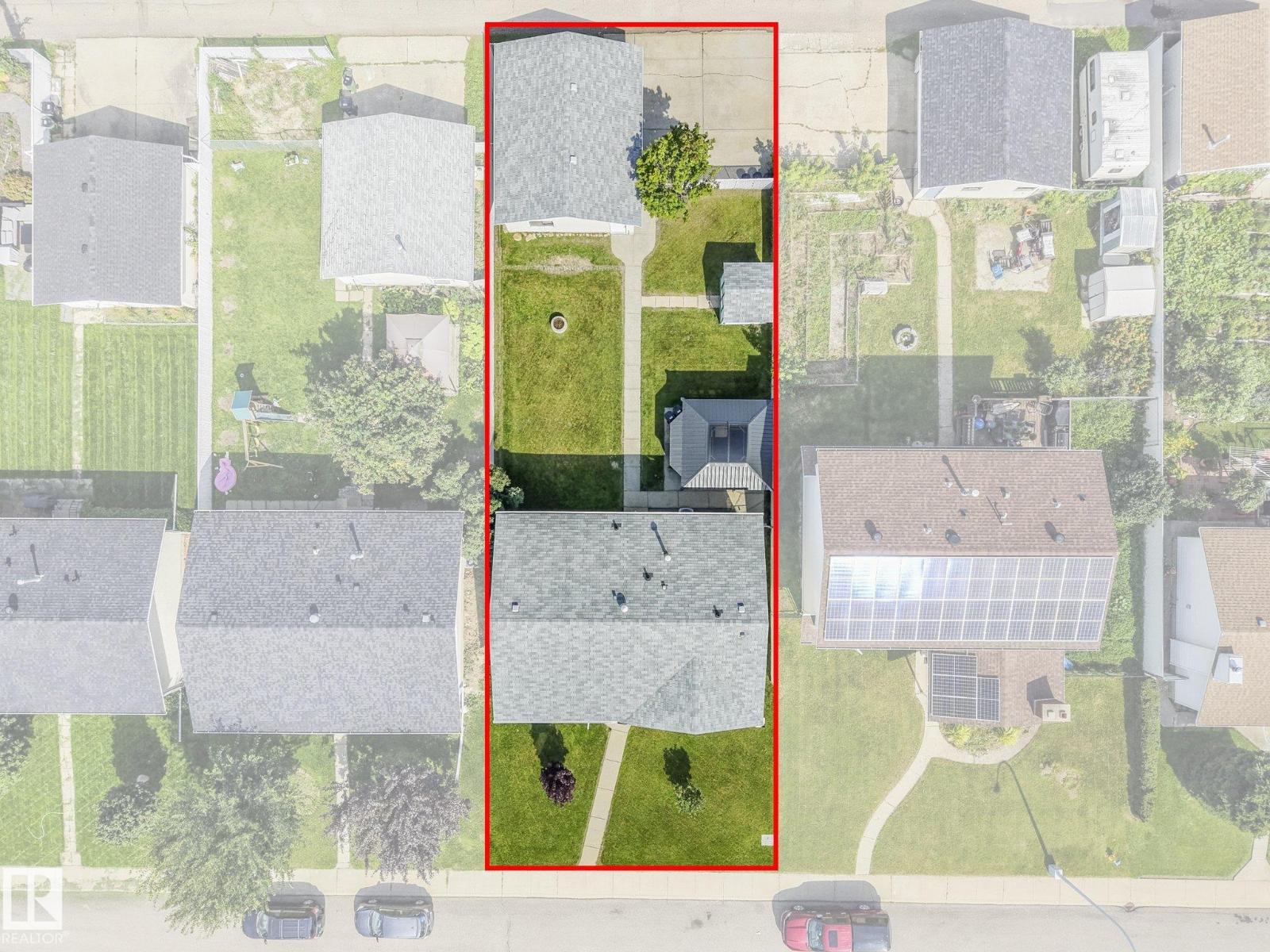 8608 152A AV NW - Image 44