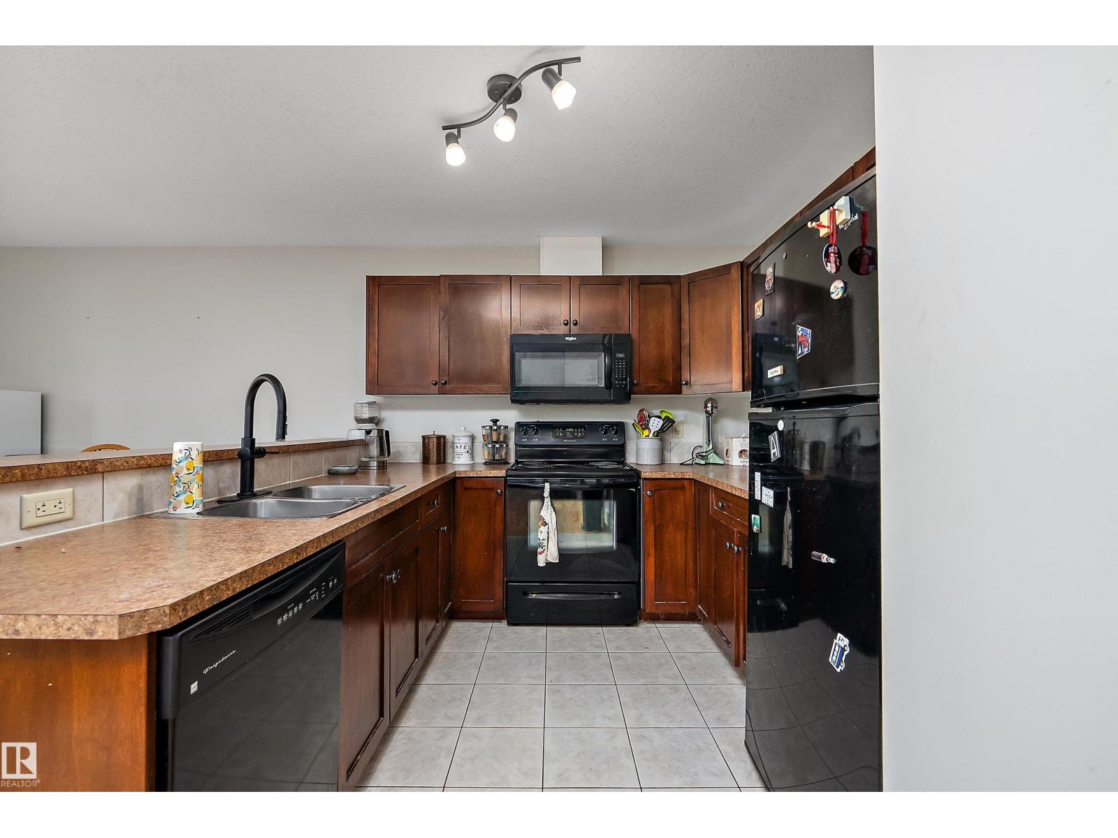 203 GRAYBRIAR GR - Image 14