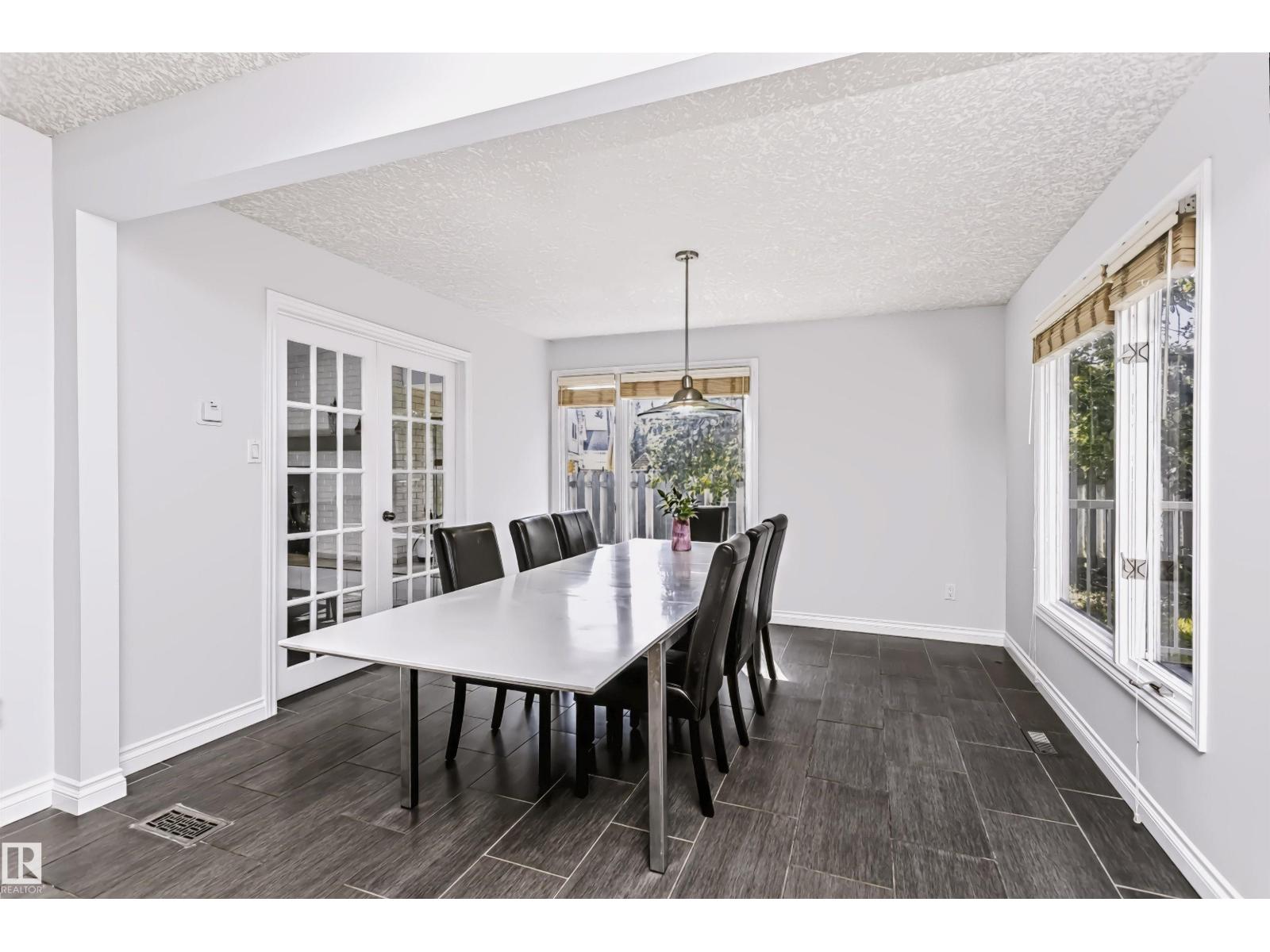 6016 177 ST NW - Image 24