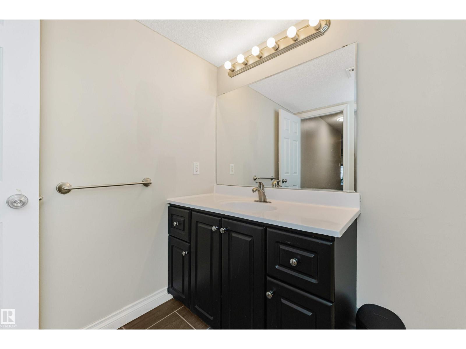 6016 177 ST NW - Image 27
