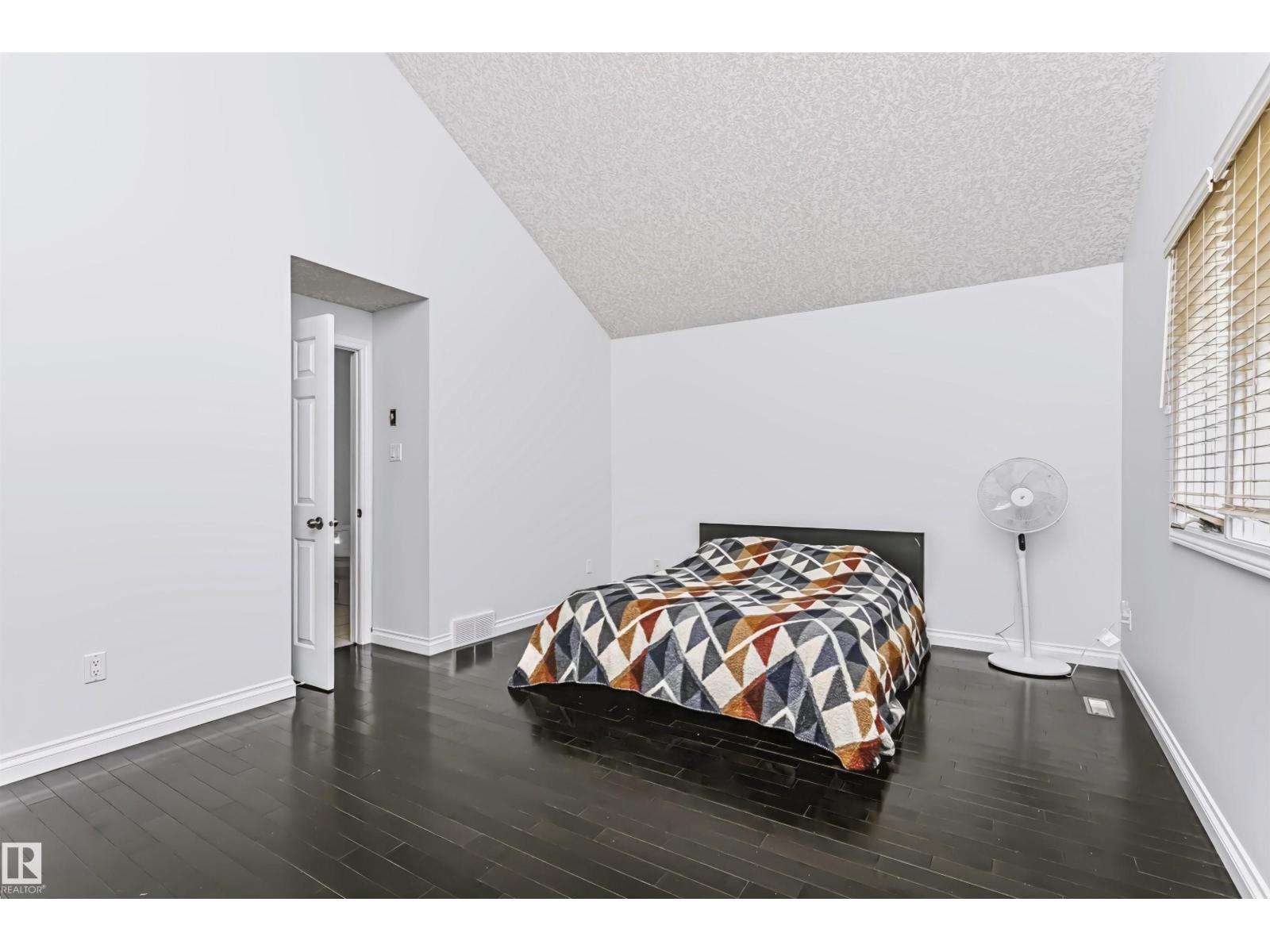 6016 177 ST NW - Image 33