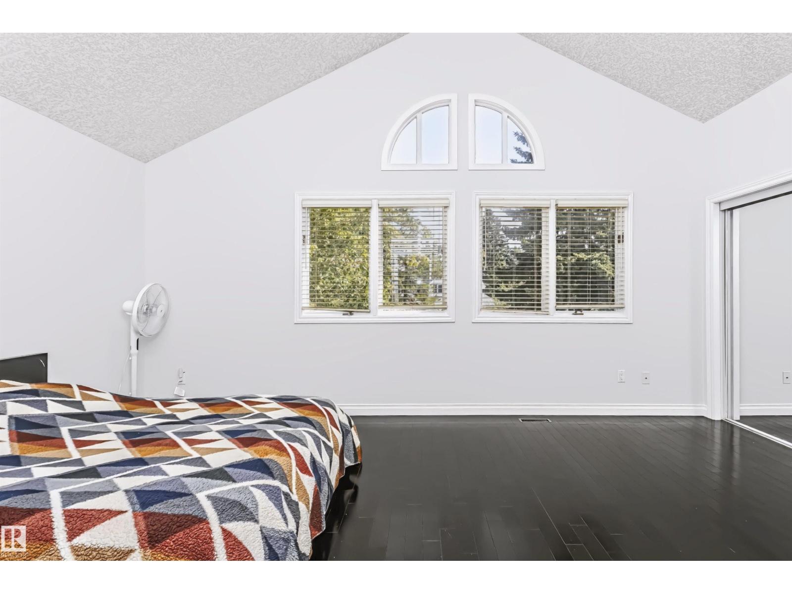 6016 177 ST NW - 34