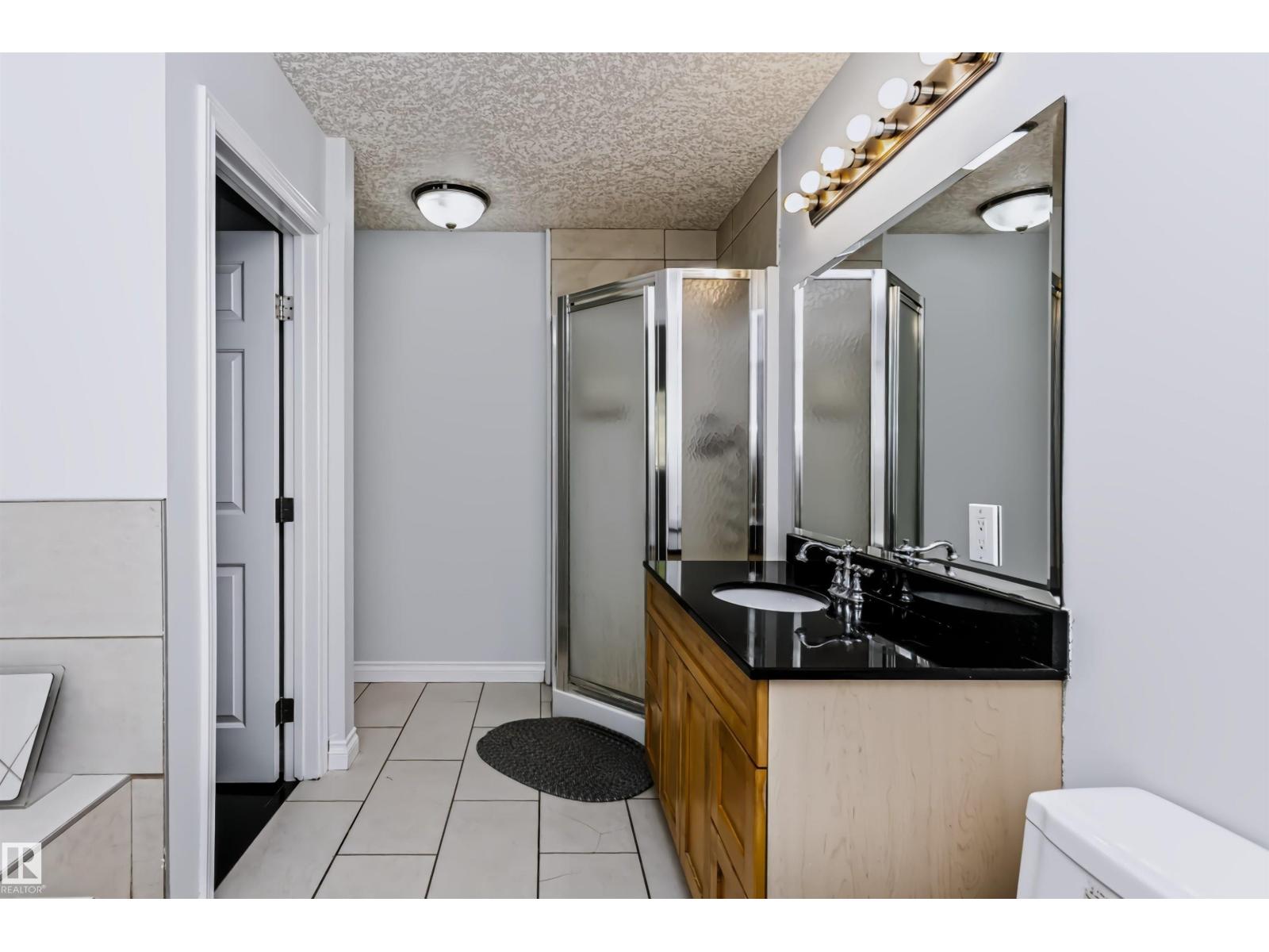 6016 177 ST NW - Image 37