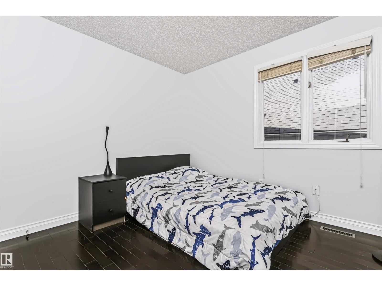 6016 177 ST NW - 39