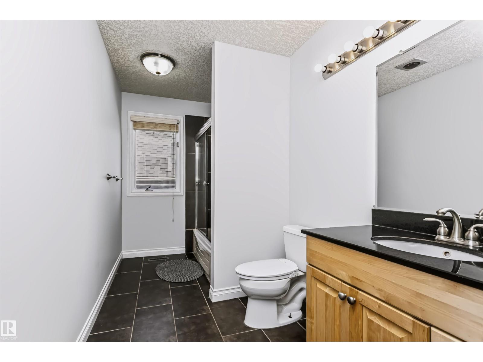 6016 177 ST NW - 40