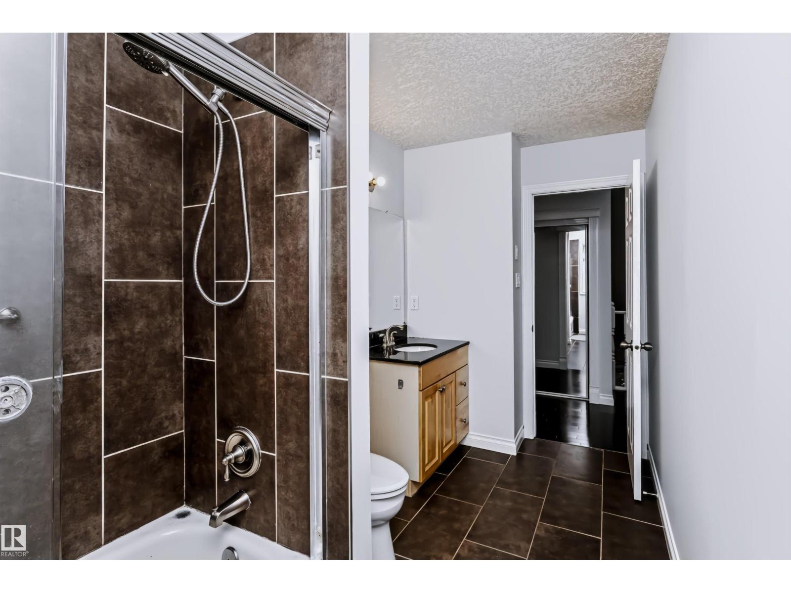 6016 177 ST NW - 41