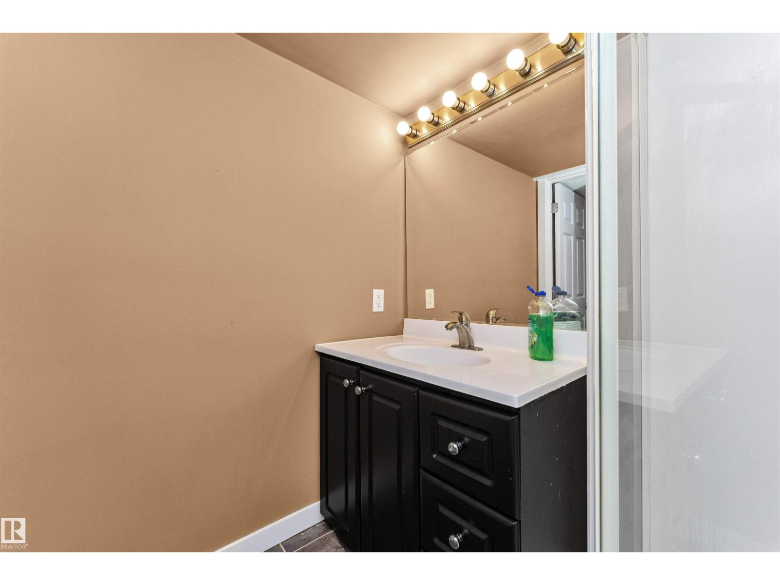 6016 177 ST NW - 57