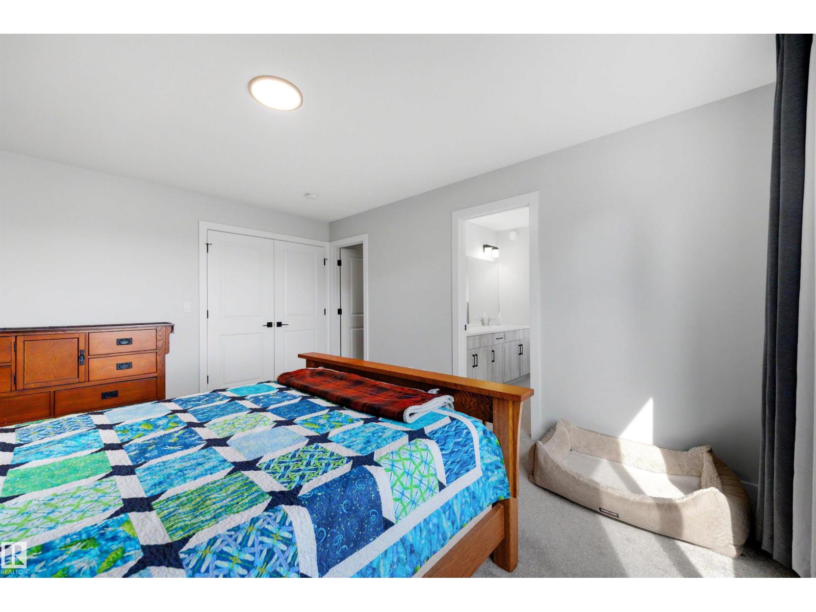 61 PENN PL - Image 18