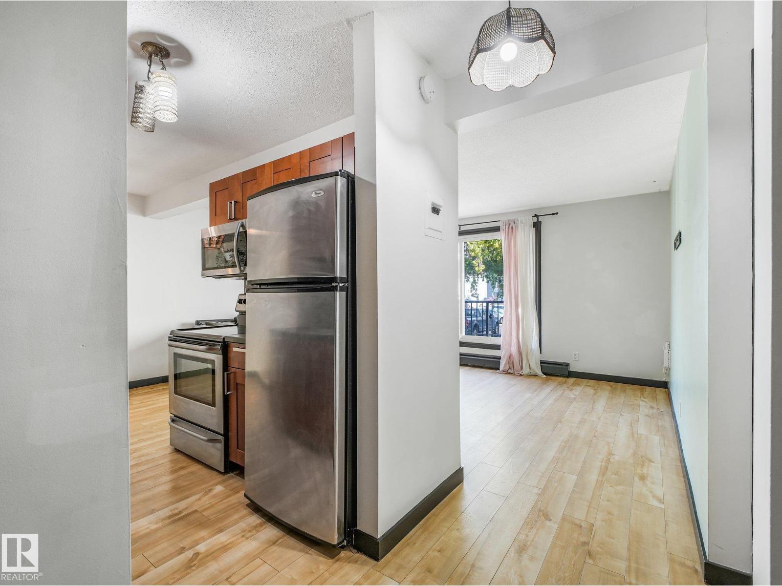 #205 10606 123 ST NW - Image 7