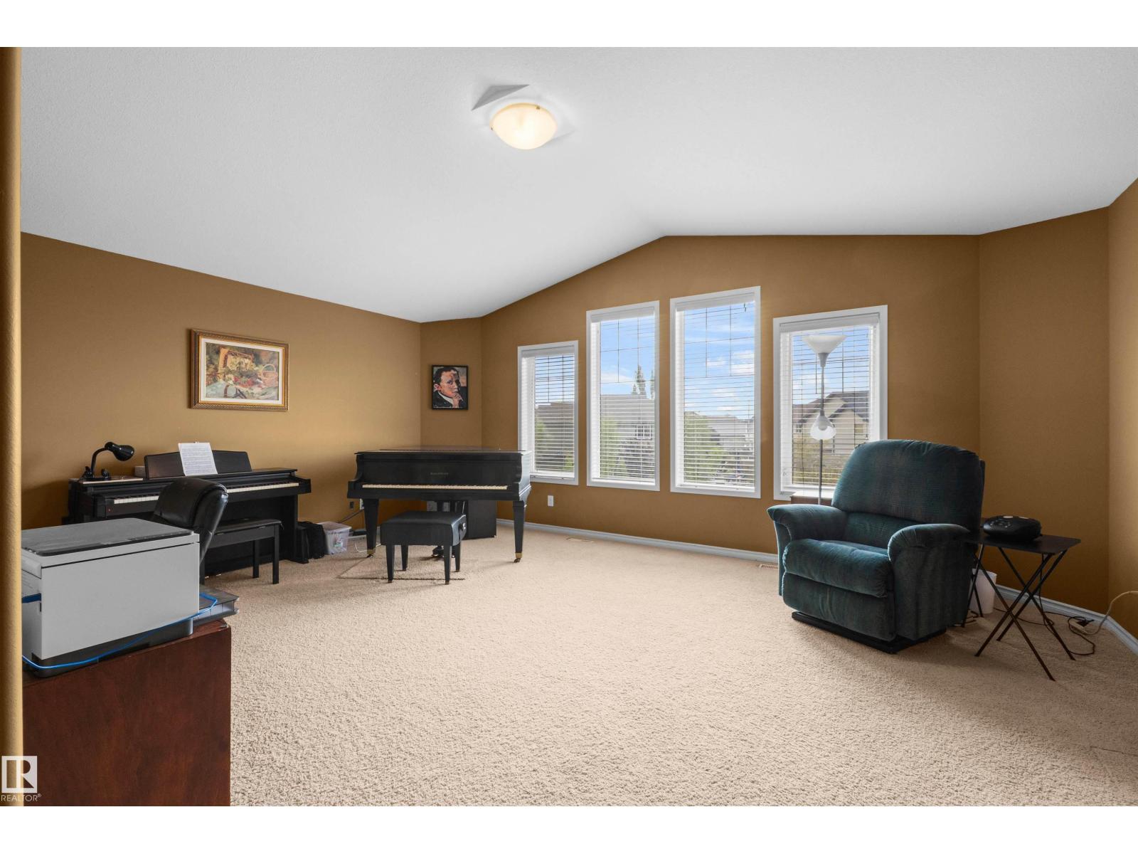 407 Brintnell BV NW - 35