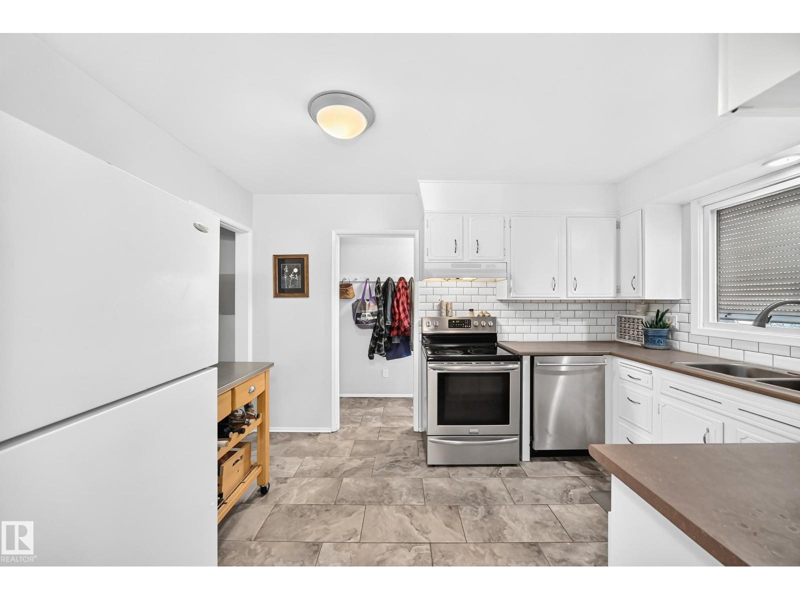 3516 117A ST NW - 12