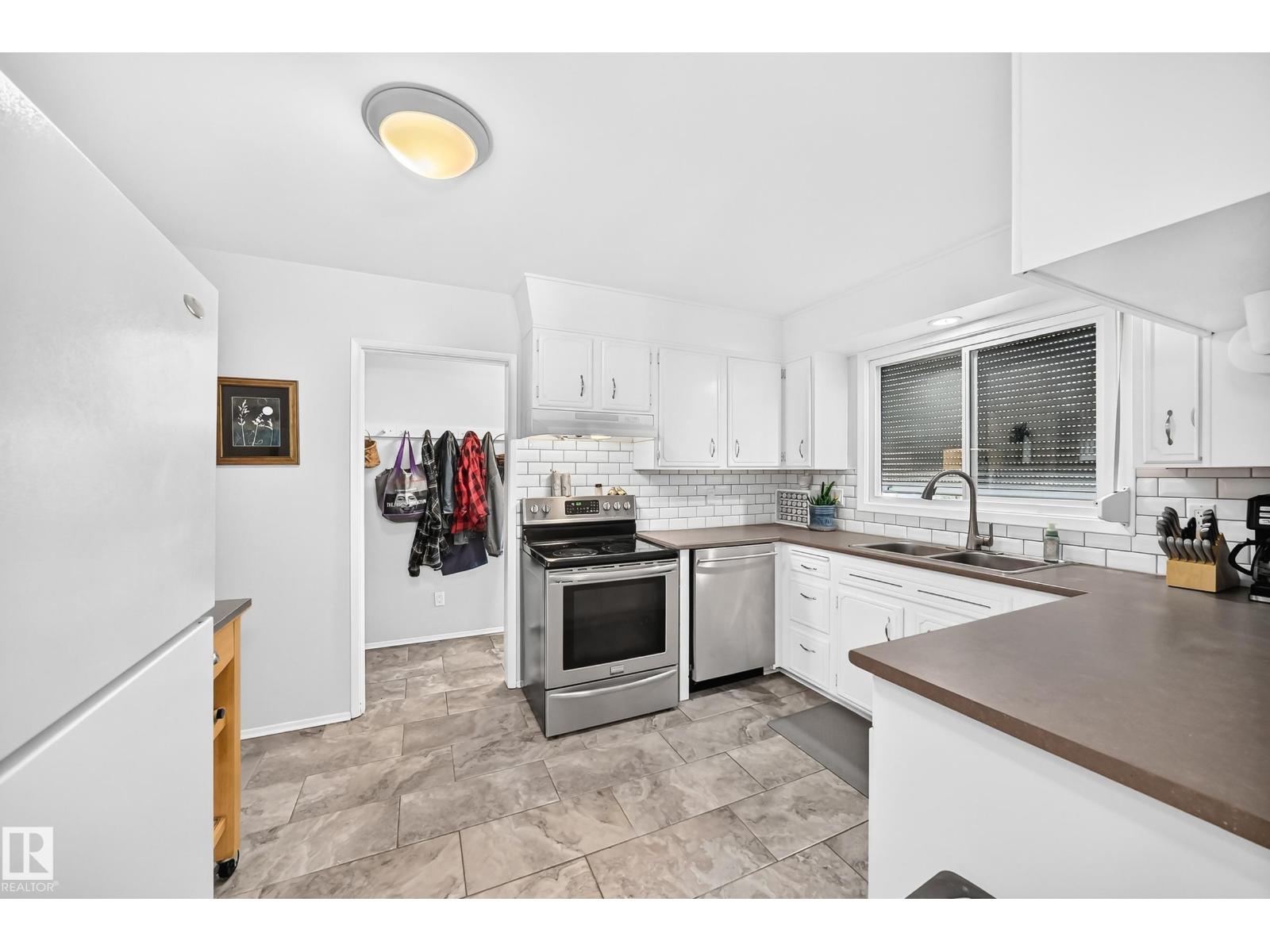 3516 117A ST NW - 13