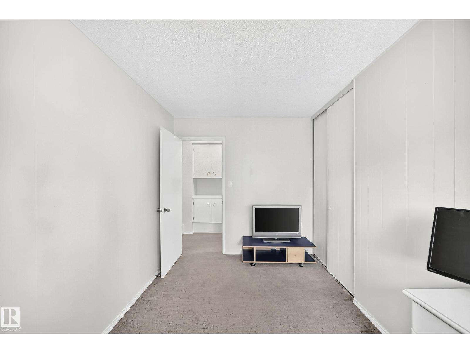 3516 117A ST NW - 27