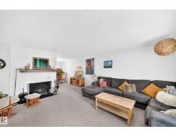 Mud room - 3516 117a St Nw, Edmonton, AB T6J1V4 Photo 8