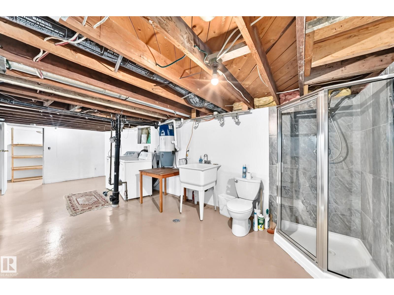 11045 125 ST NW - Image 41