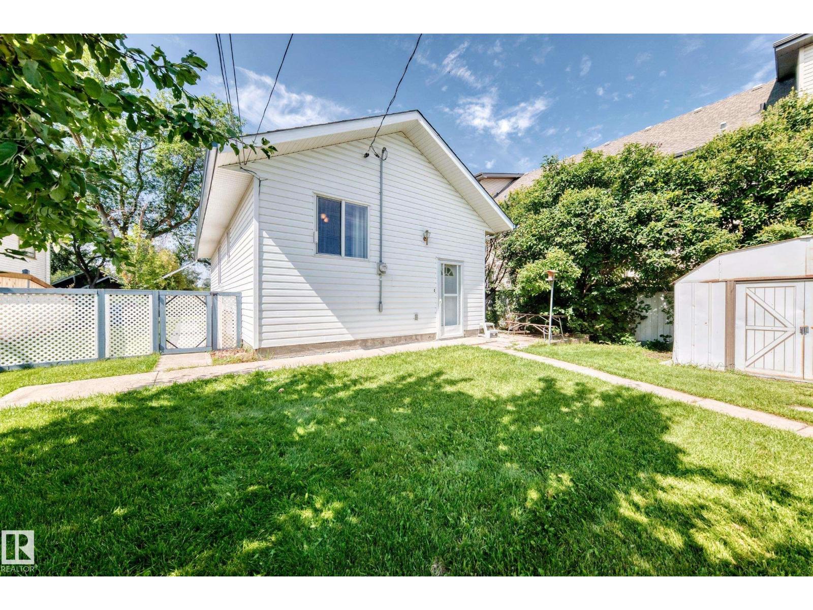 11045 125 ST NW - Image 47