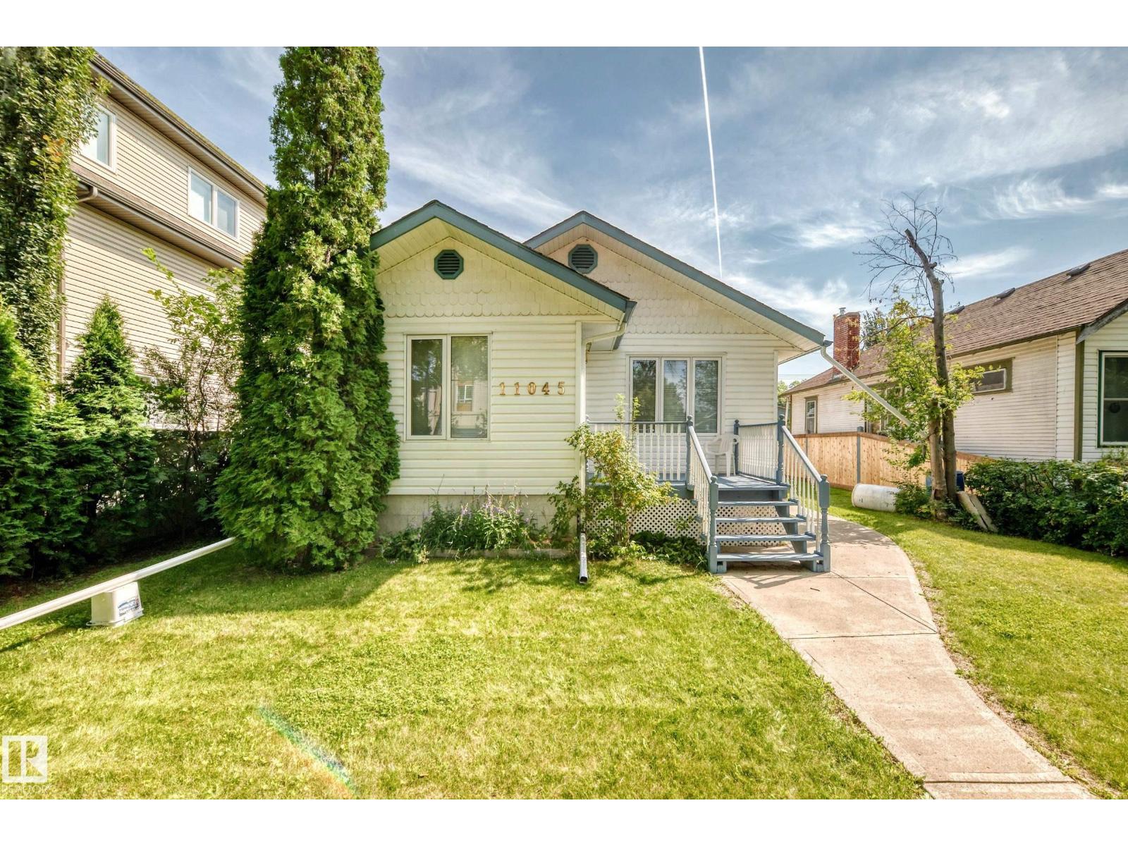 11045 125 ST NW - 53