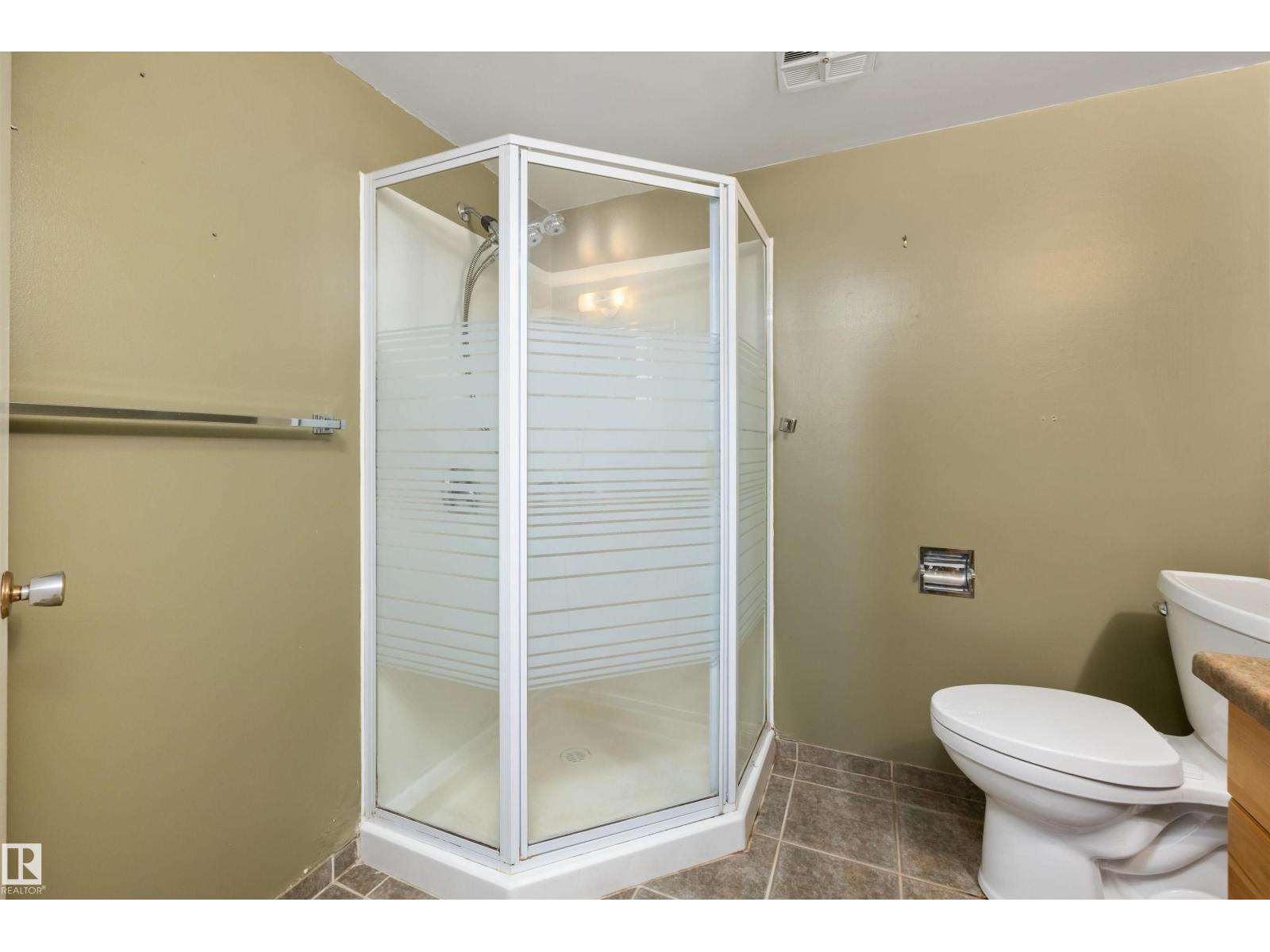 56 FLAGSTONE CR - Image 38