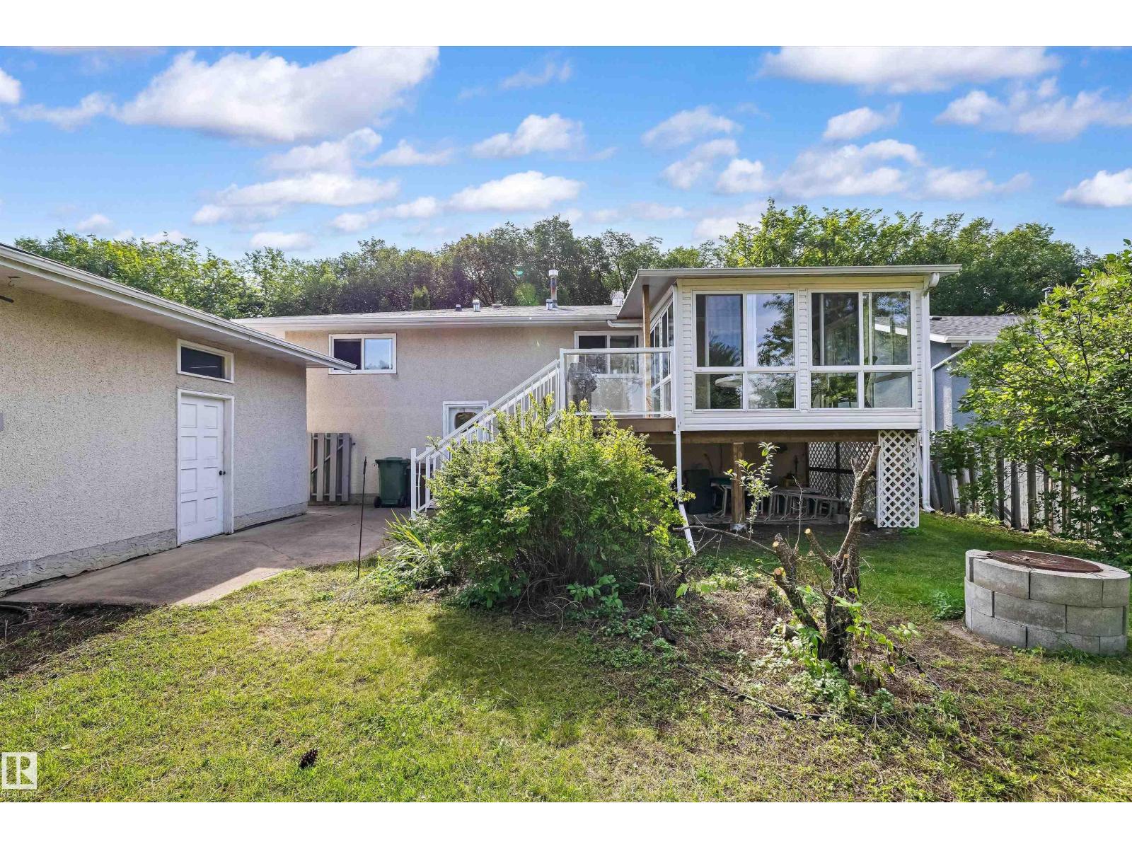 56 FLAGSTONE CR - 53