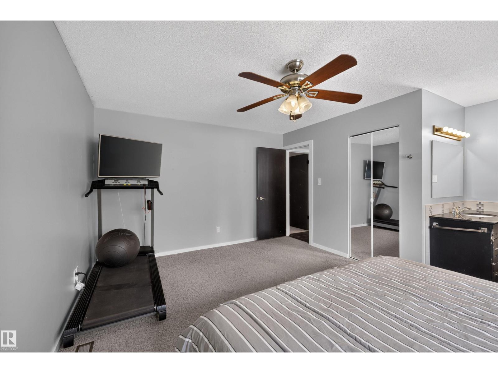 140 GREENGROVE AV - 23