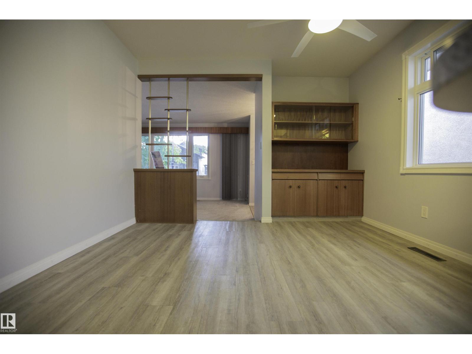 11131 52 ST NW - Image 25