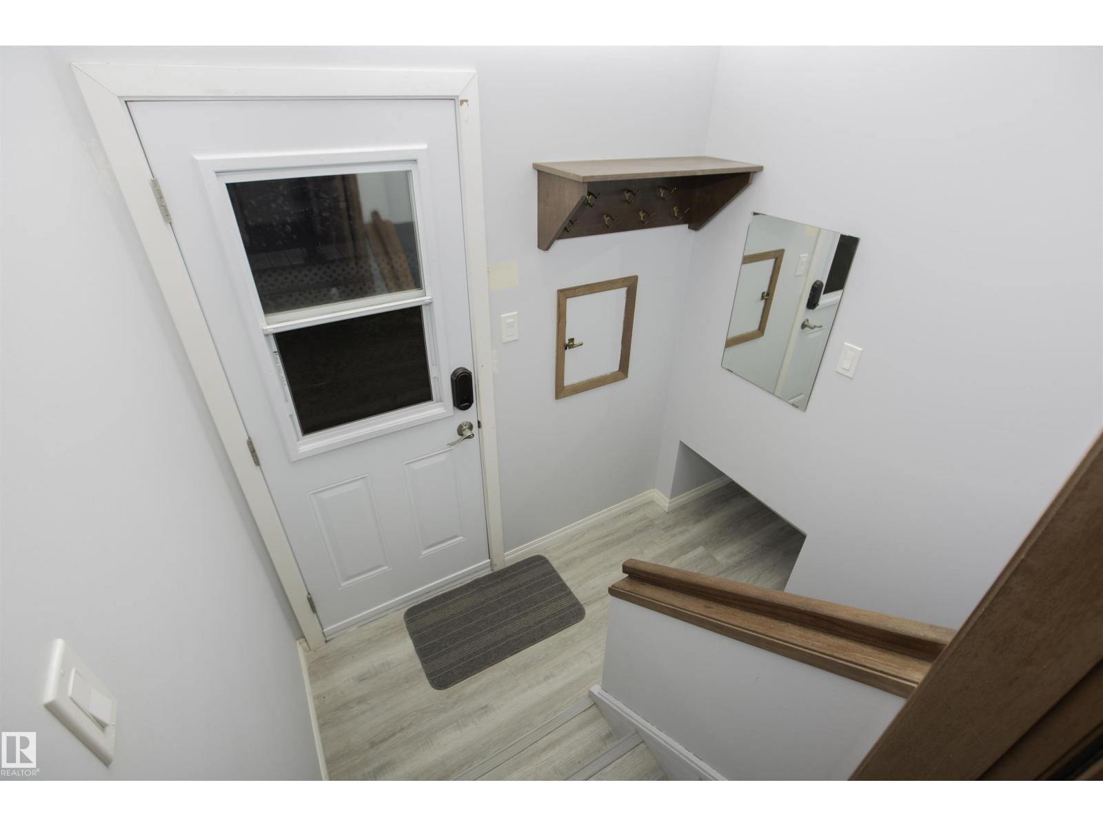11131 52 ST NW - Image 39