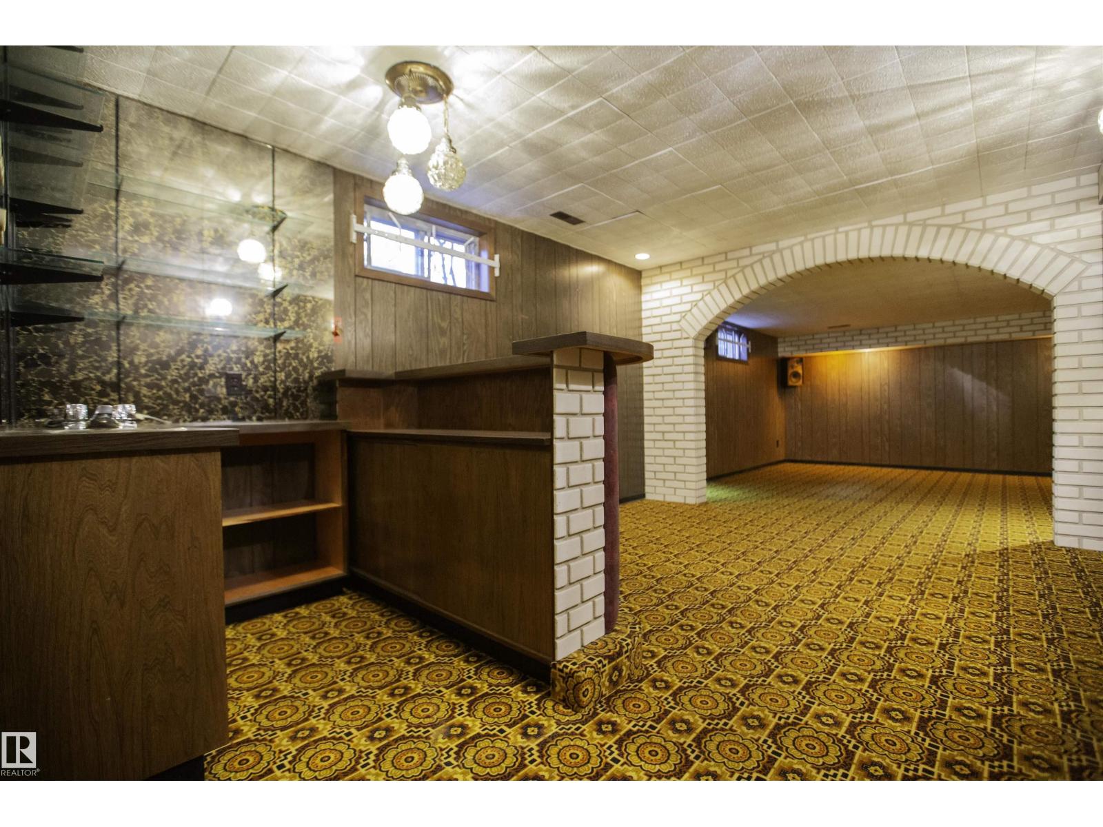 11131 52 ST NW - 43