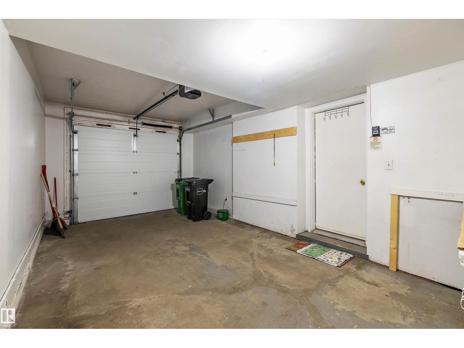 #29 9520 174 ST NW - 51