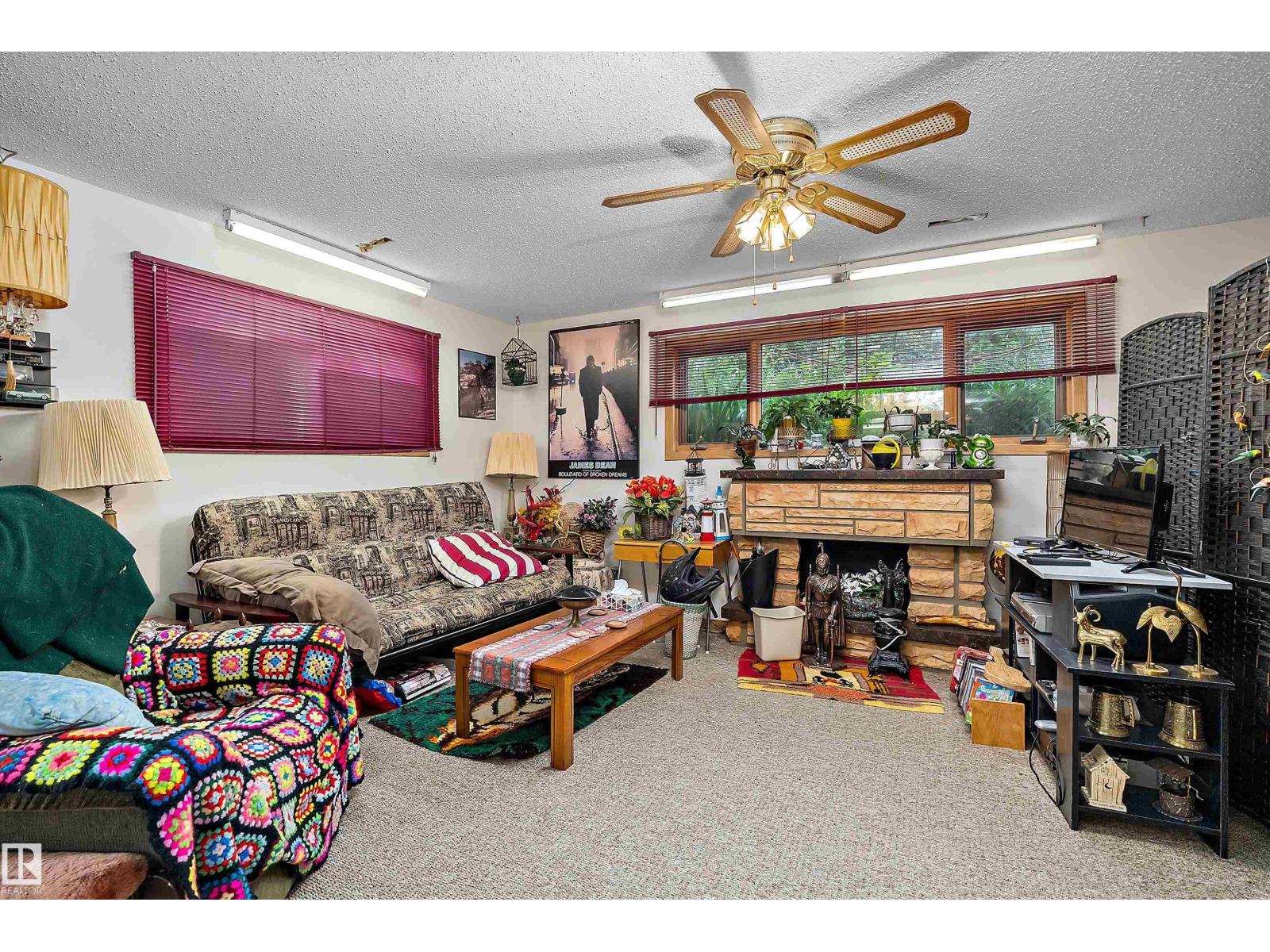1001 45 ST - Image 26