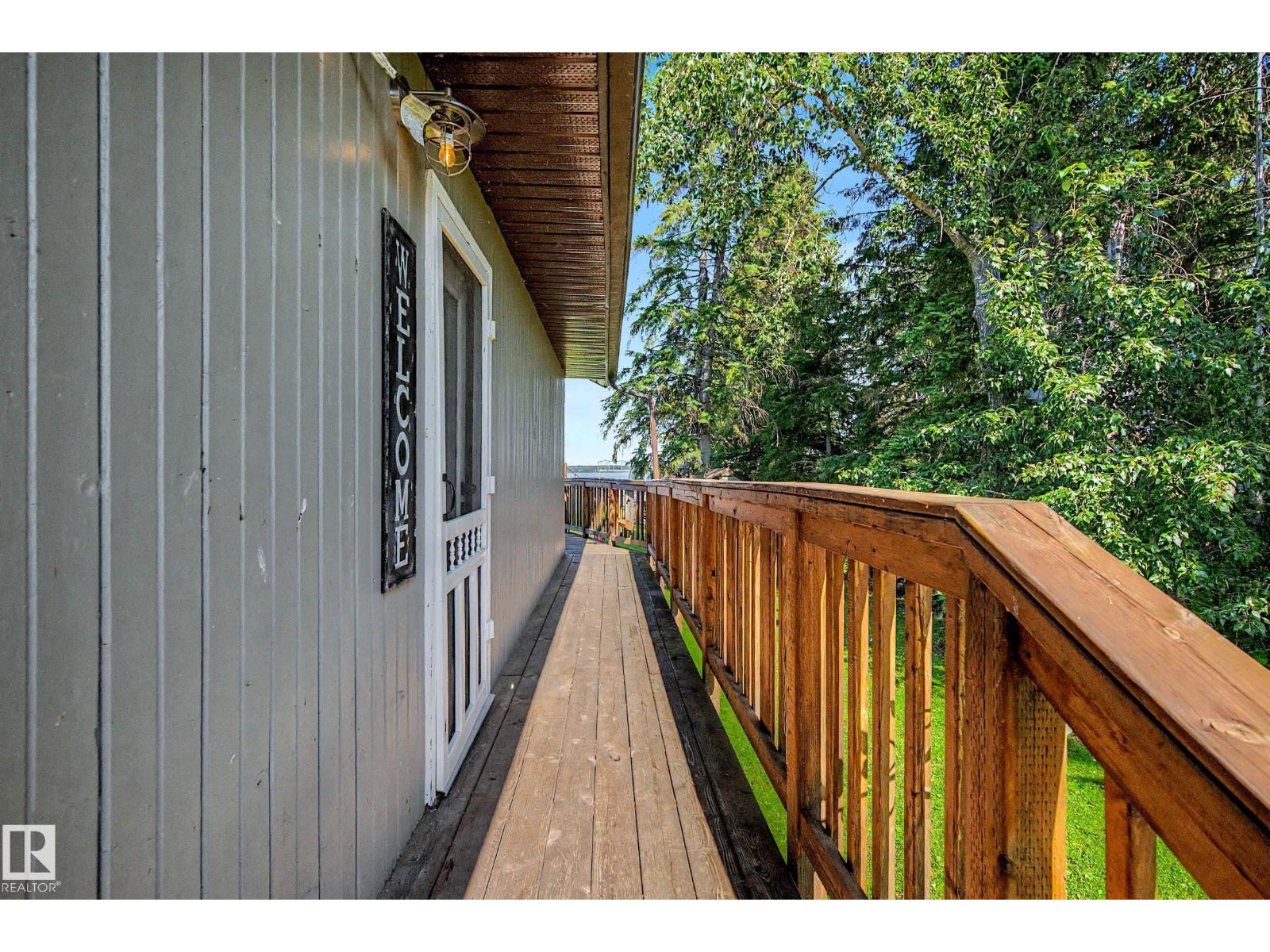 624 LAKESHORE DR DR E - Image 16