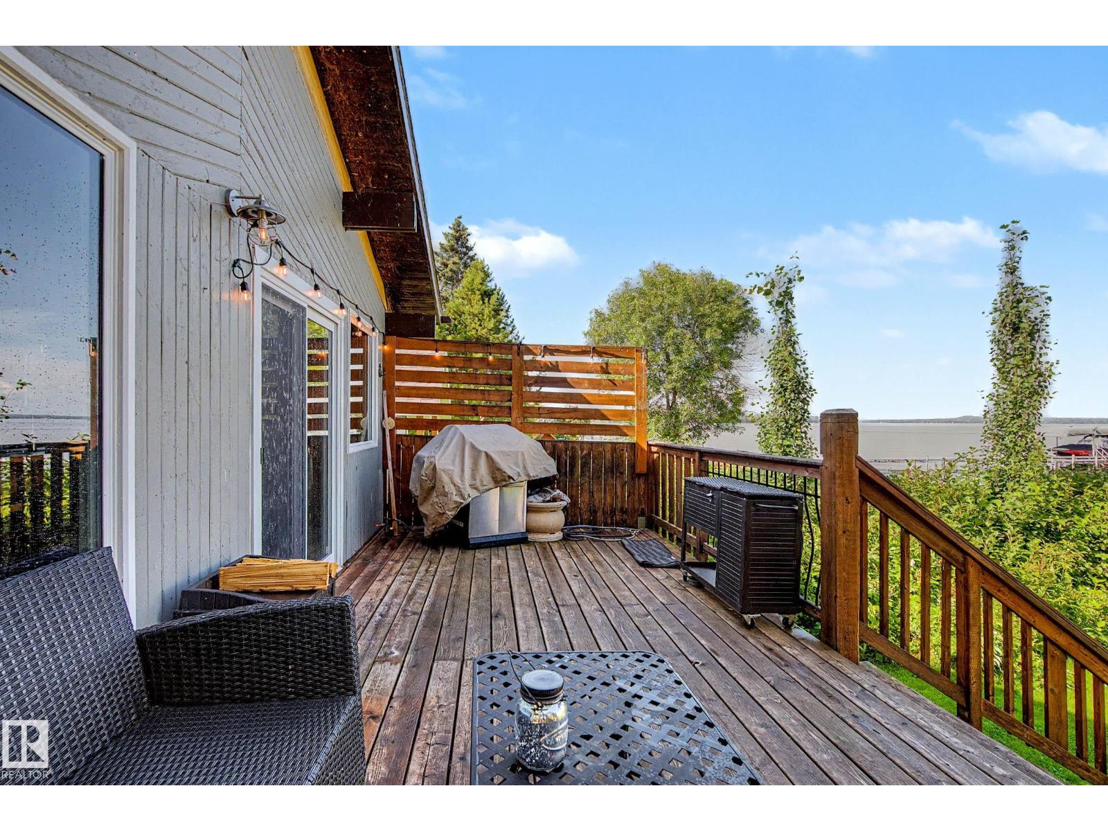624 LAKESHORE DR DR E - Image 19