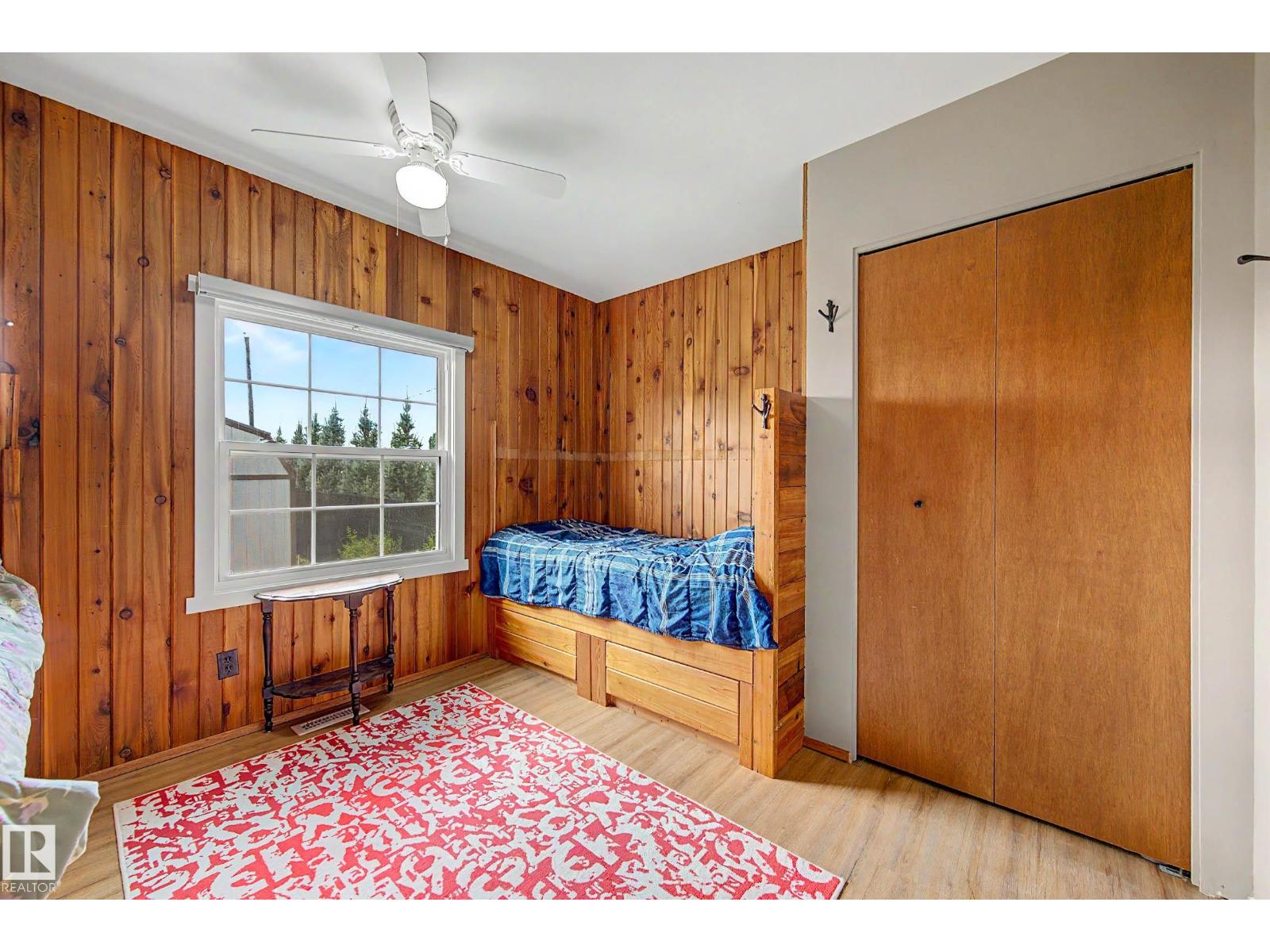 624 LAKESHORE DR DR E - Image 43